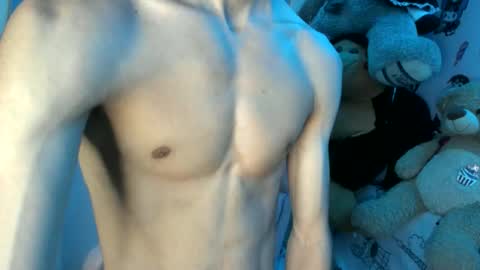 isaac online show from March 17, 2026, 11:02 am