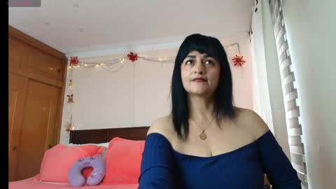 Isabeel Sofia online show from May 20, 2026, 2:12 pm