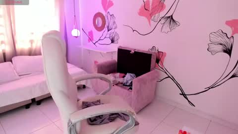 Snapshot of isabela_fiorelli chatting on June 11, 2026, 2:04 pm isabela_fiorelli online show from June 11, 2026, 2:04 pm