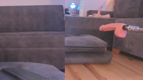 Isabela online show from February 16, 2025, 2:21 pm