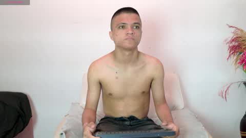 Isabella online show from April 7, 2026, 3:07 am