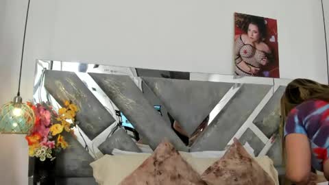 Snapshot of isabela_parkerr chatting on May 20, 2026, 1:06 pm Mommy Isa online show from May 20, 2026, 1:06 pm