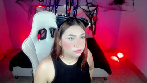 Snapshot of isabela_saenzz chatting on October 25, 2025, 3:58 am I S A B E L A ISA  online show from October 25, 2025, 3:58 am