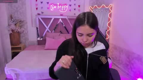 ISABELA  online show from March 25, 2026, 11:38 am