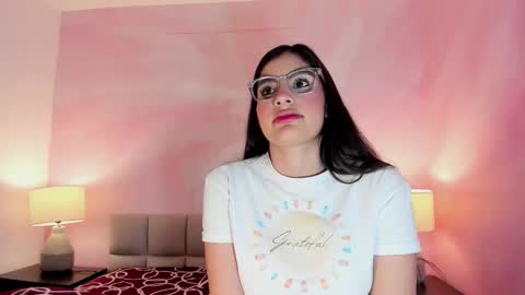 isabelastefano online show from March 12, 2026, 3:23 am