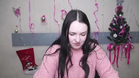 IsabelBlackberry online show from January 4, 2025, 12:05 pm