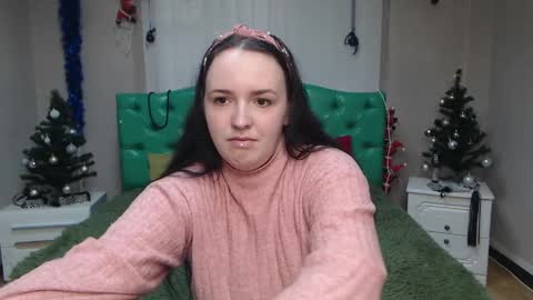 IsabelBlackberry online show from January 11, 2025, 12:18 pm