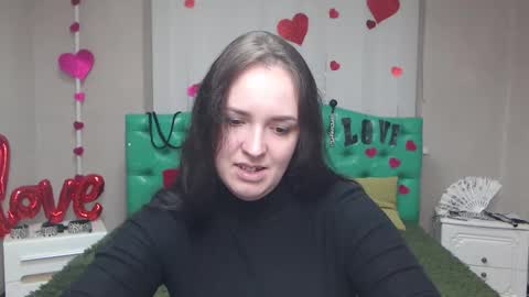 IsabelBlackberry online show from November 22, 2025, 6:12 am