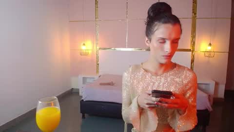 IsabelFernandez online show from October 10, 2025, 5:28 am