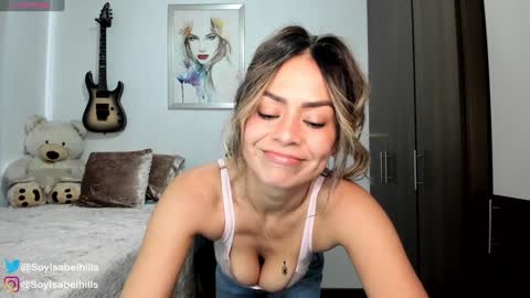 Snapshot of isabelhills chatting on January 8, 2025, 7:45 pm Isa online show from January 8, 2025, 7:45 pm