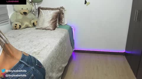 Snapshot of isabelhills chatting on January 31, 2025, 3:55 pm Isa online show from January 31, 2025, 3:55 pm