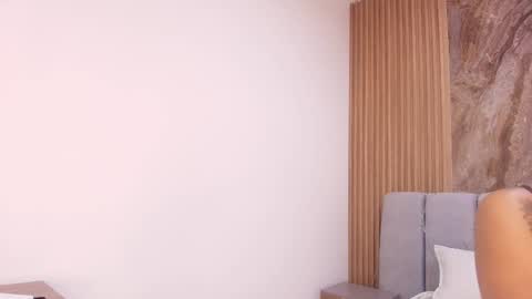 Isa online show from January 14, 2026, 12:00 pm