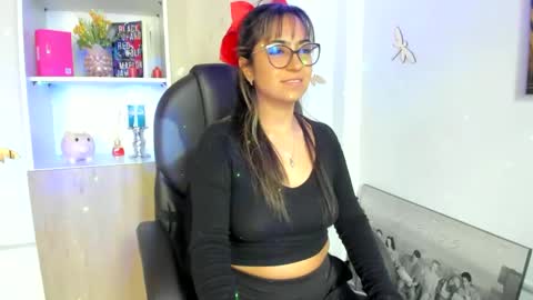 Snapshot of isabella22_1 chatting on February 20, 2025, 1:51 pm Isabella22 1 online show from February 20, 2025, 1:51 pm