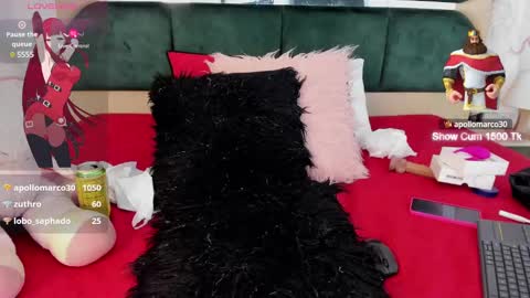 Isabella Coronado online show from February 4, 2025, 10:43 am