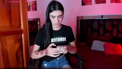 Isabella Moon9 online show from June 8, 2026, 6:41 pm