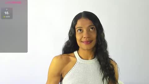 Isabella online show from January 13, 2026, 10:59 pm