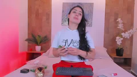 isabella_winkler online show from April 1, 2026, 10:38 am
