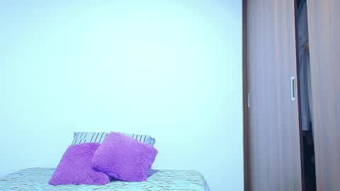 Snapshot of isabellaa_smith03 chatting on June 3, 2026, 11:02 am isabellaa_smith03 online show from June 3, 2026, 11:02 am