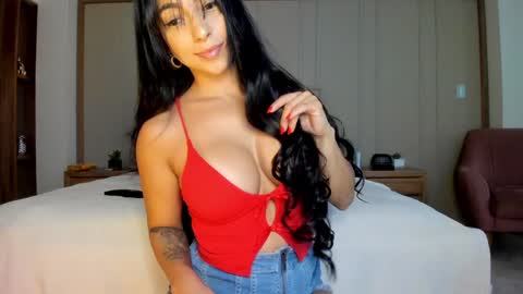 ISABEL online show from January 26, 2025, 10:24 pm