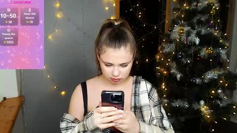 isabellabler online show from December 13, 2024, 1:01 pm