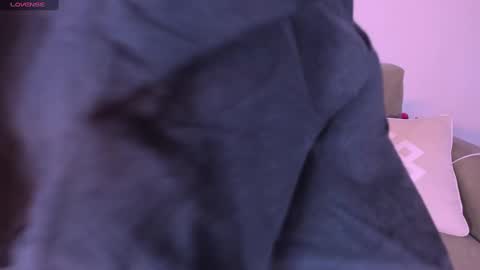  Martina  IG martissmith01 online show from February 20, 2025, 10:27 am