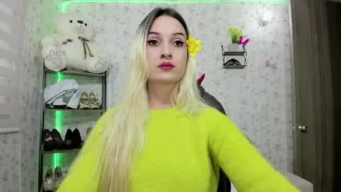 ISABELLA online show from June 13, 2026, 6:50 pm