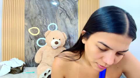 ISADORA online show from March 27, 2026, 2:50 pm