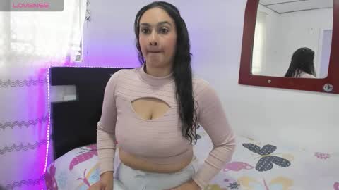 isagiraldo online show from February 8, 2026, 9:07 pm