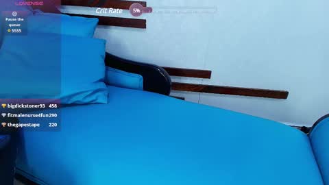 Snapshot of isamoon_ chatting on March 4, 2025, 5:45 pm Isa online show from March 4, 2025, 5:45 pm