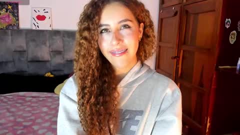 Isabela  online show from November 20, 2025, 5:18 am