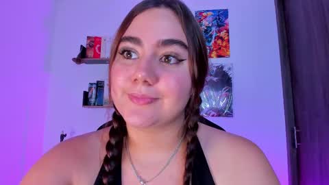 Snapshot of isarhodes_ chatting on October 9, 2025, 10:08 pm Isa online show from October 9, 2025, 10:08 pm