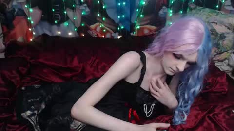 Sele online show from February 4, 2026, 10:26 pm