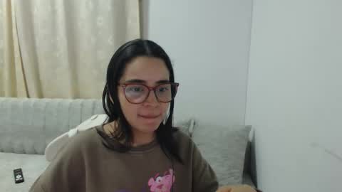 Emma online show from March 22, 2026, 1:53 am