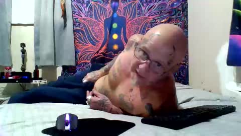 Snapshot of ishootropes77 chatting on February 14, 2026, 8:55 am ishootropes77 online show from February 14, 2026, 8:55 am