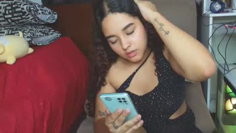 Isis Blade online show from September 14, 2025, 5:12 pm