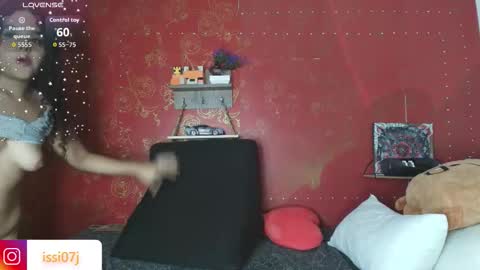 Isis Blade online show from November 8, 2025, 2:28 pm