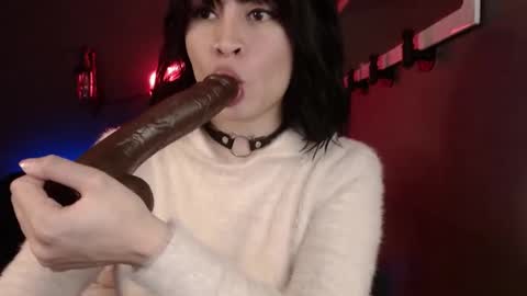 Ana Maria online show from January 7, 2025, 10:52 pm