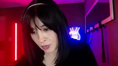 Ana Maria online show from September 19, 2025, 1:29 am