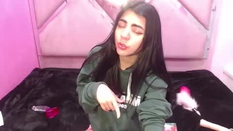 isisrousexx online show from January 9, 2025, 7:31 am