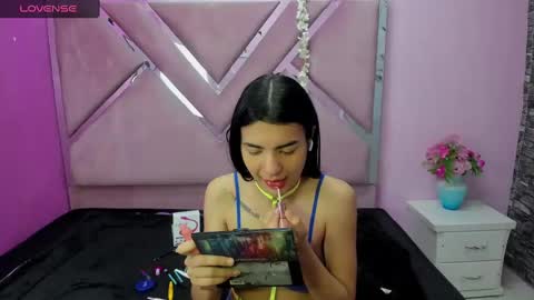 isisrousexx online show from January 20, 2025, 2:43 am