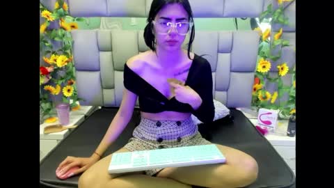 isisrousexx online show from February 25, 2025, 6:14 am