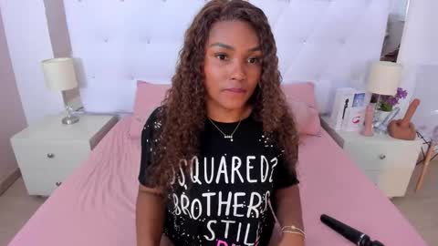 Snapshot of isla_scott chatting on September 29, 2025, 11:15 am Vanessa online show from September 29, 2025, 11:15 am