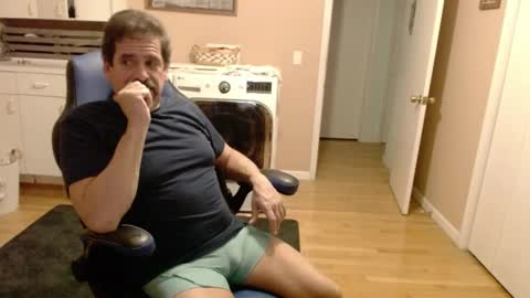 Jim online show from November 8, 2025, 5:18 am