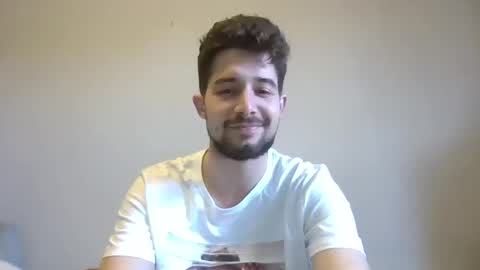 islaysince97 online show from April 8, 2026, 10:59 am