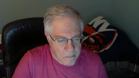 islesman22 online show from October 2, 2025, 1:34 am