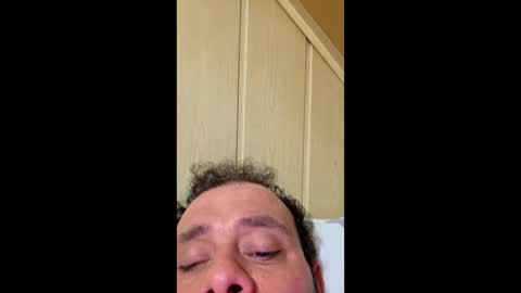 ismailhilmi627 online show from April 19, 2026, 3:39 am