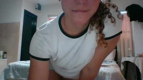 Snapshot of issa30213 chatting on April 12, 2026, 10:59 pm Issa online show from April 12, 2026, 10:59 pm