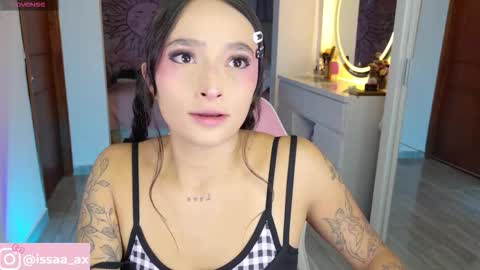 I S S A B E L A Igissaa ax    Xlittleissa  online show from February 20, 2026, 11:22 am