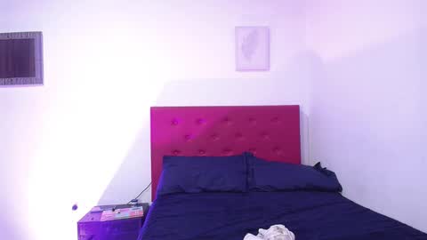 Snapshot of issa_kitty chatting on December 26, 2024, 3:20 pm issa_kitty online show from December 26, 2024, 3:20 pm
