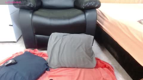 Snapshot of issa_km chatting on February 28, 2025, 6:43 am issa_km online show from February 28, 2025, 6:43 am